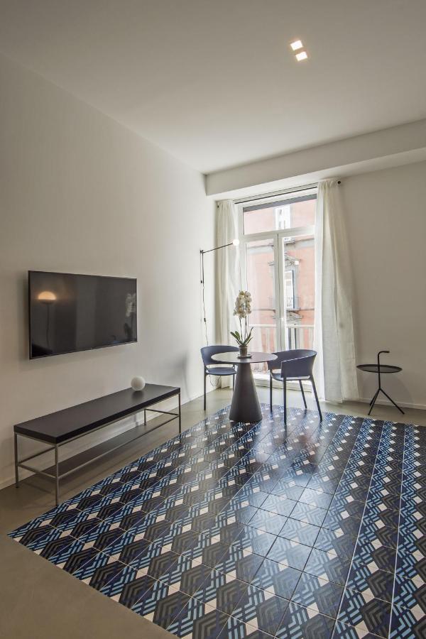Toraldo Suites - Dimore Partenopee Νάπολη Εξωτερικό φωτογραφία